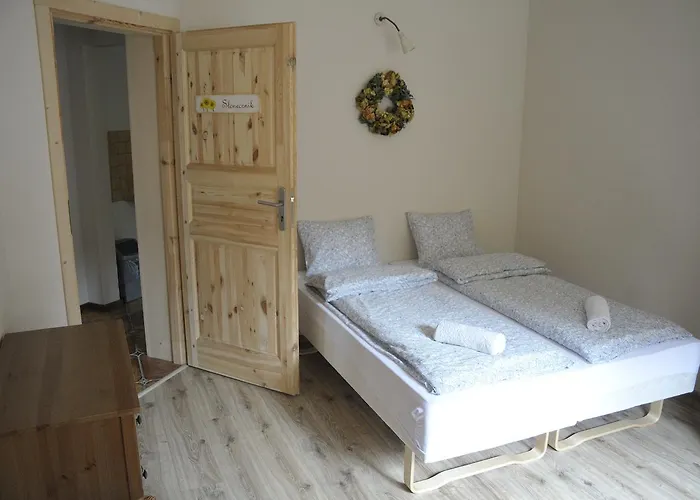 לינה וארוחת בוקר Babie Lato